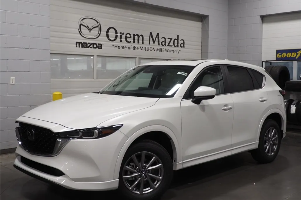 2025 Mazda CX-5 2.5 S Preferred photo 1
