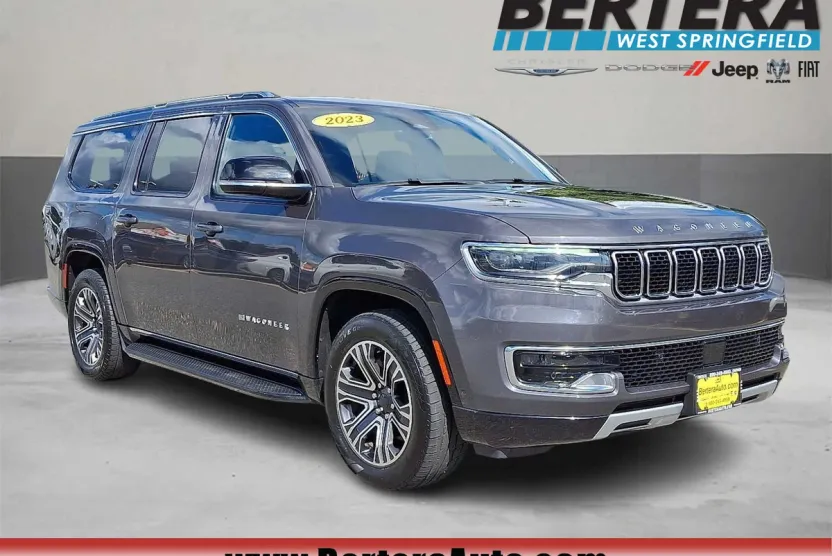 2023 Jeep Wagoneer L Series II photo 1