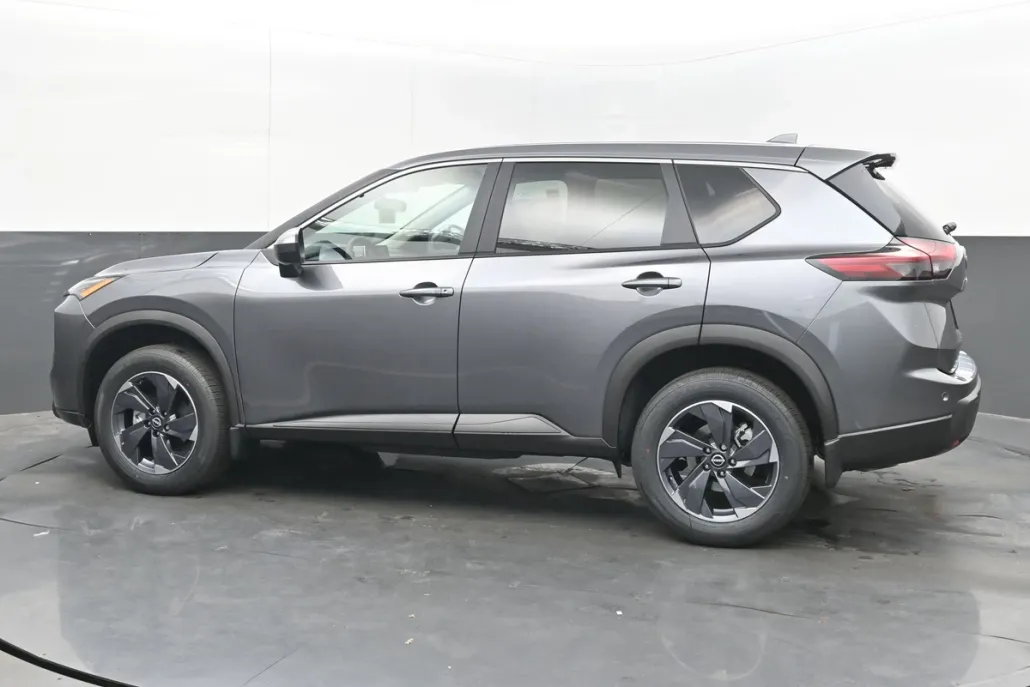 2026 Nissan Rogue SV photo 1