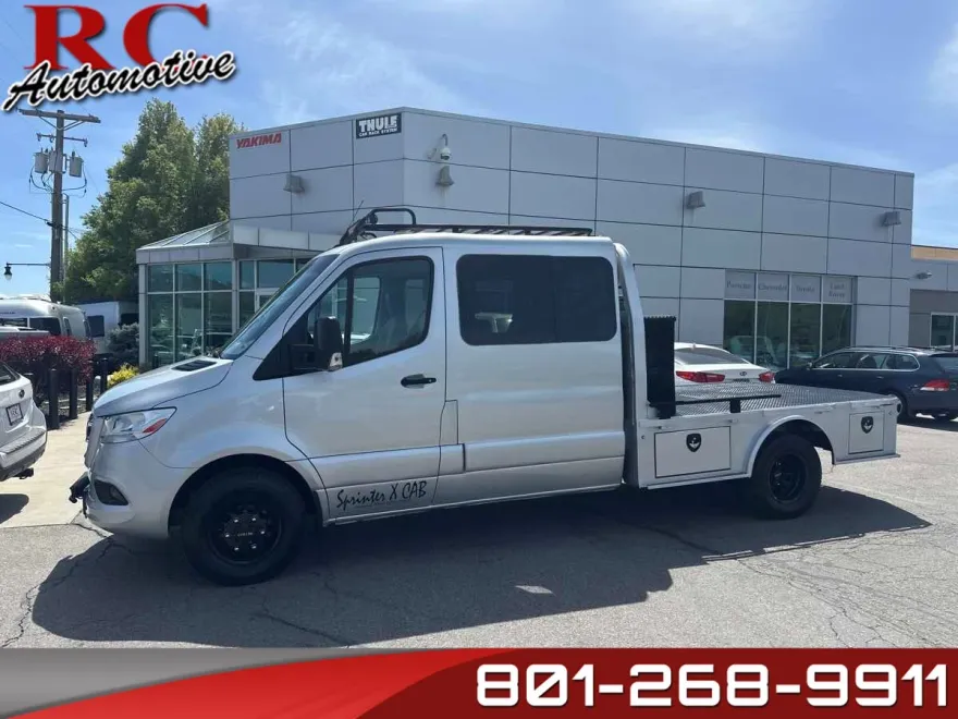 2019 Mercedes Benz Sprinter photo 1