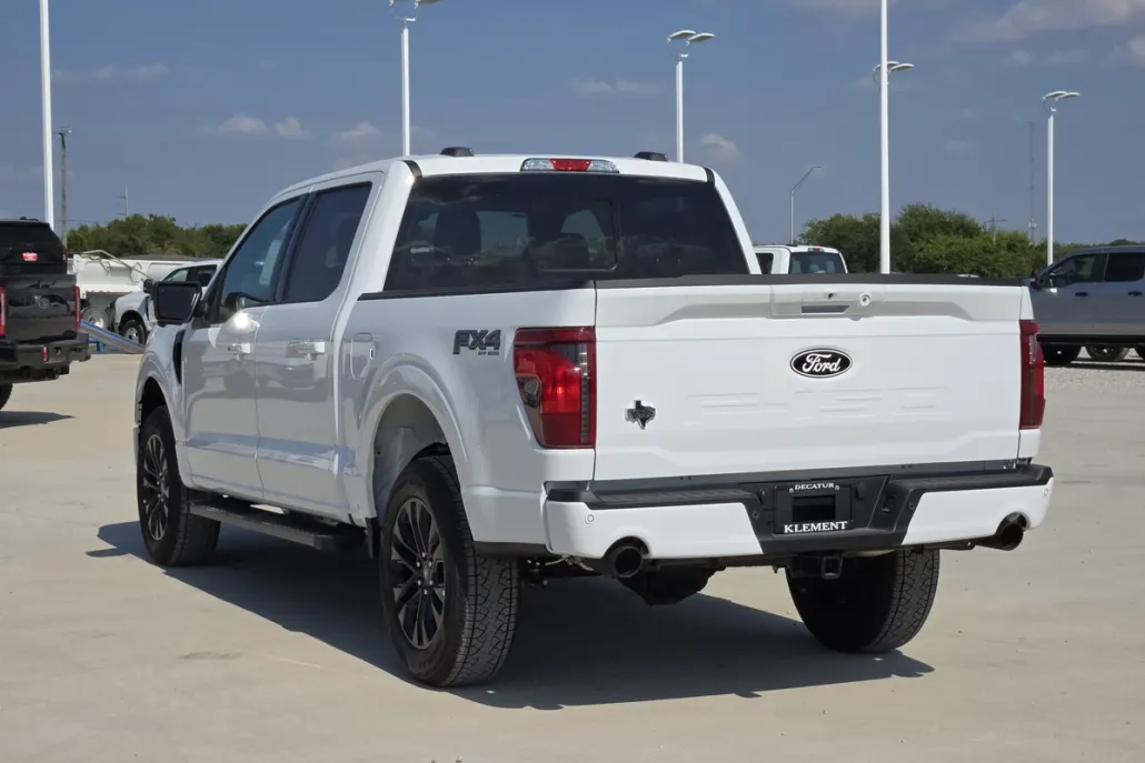 2025 Ford F-150 XLT photo 1