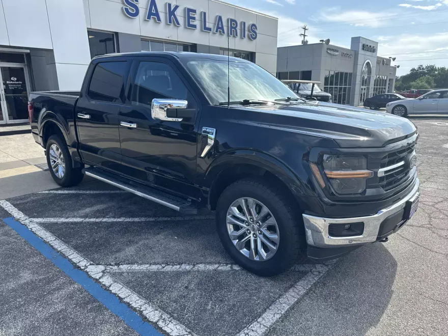 2024 Ford F-150 XLT photo 1