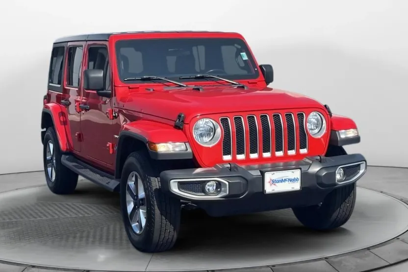 2019 Jeep Wrangler Unlimited Sahara photo 1