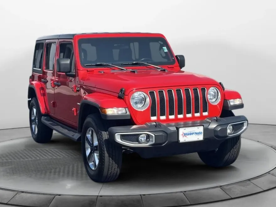 2019 Jeep Wrangler Unlimited Sahara photo 1