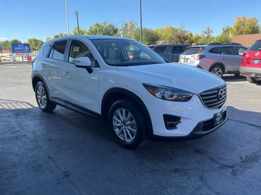 2016 Mazda CX-5 Touring photo 1