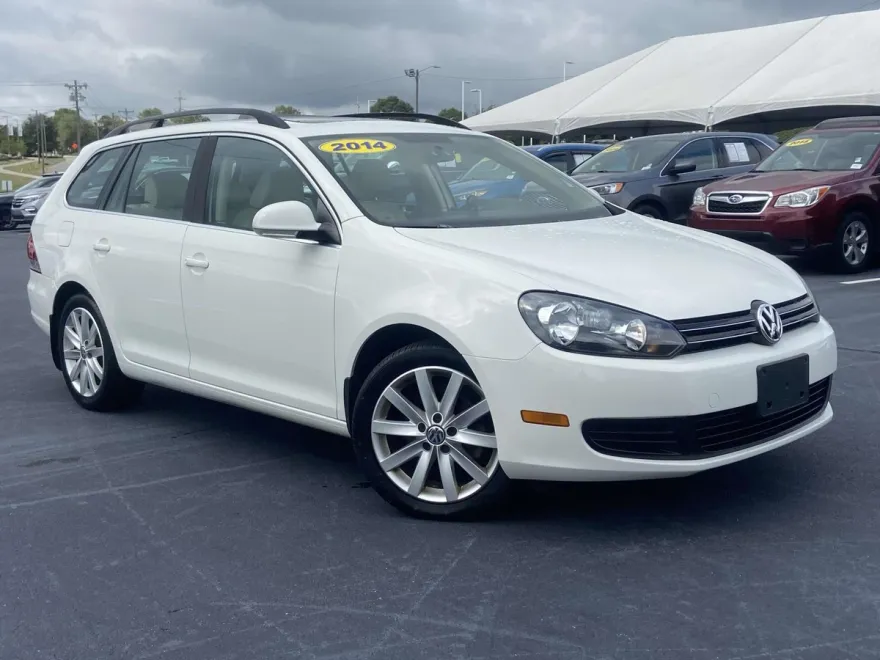2014 Volkswagen Jetta SportWagen 2.5L S photo 1