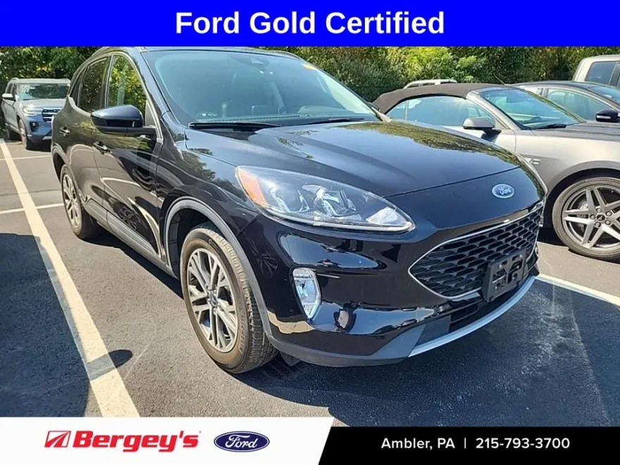 2022 Ford Escape SEL photo 1