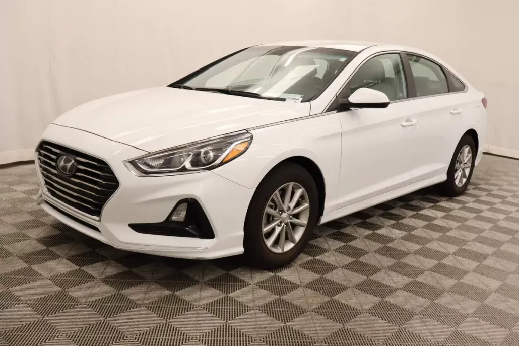 2019 Hyundai Sonata SE photo 1