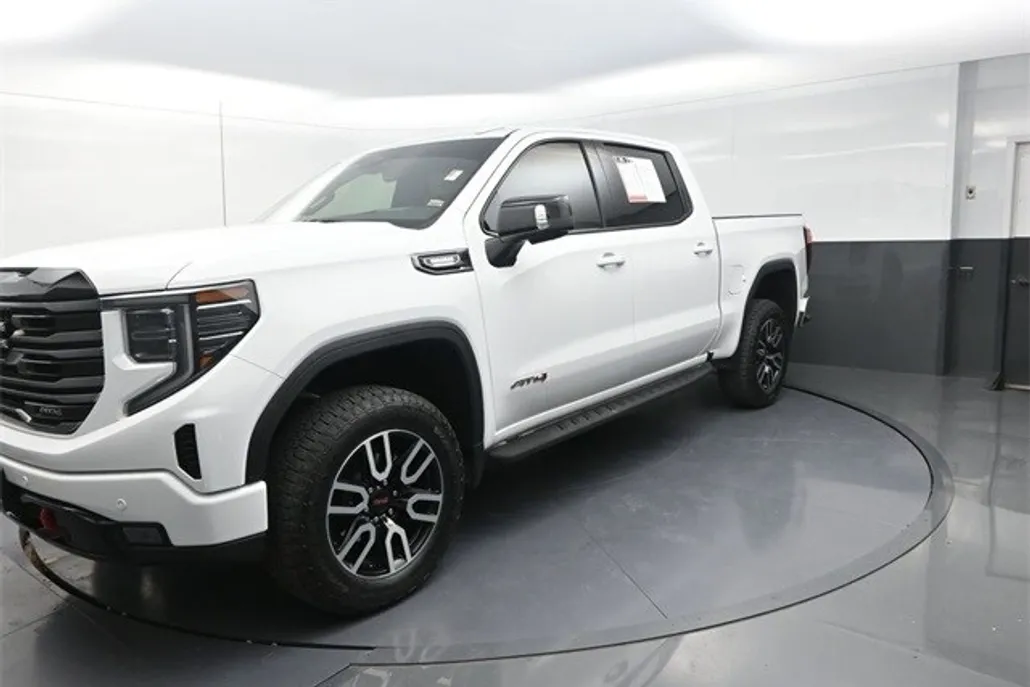 2025 Gmc Sierra 1500 AT4 photo 1