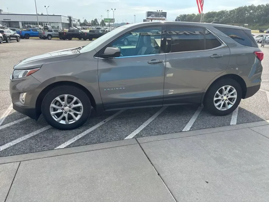 2018 Chevrolet Equinox photo 1