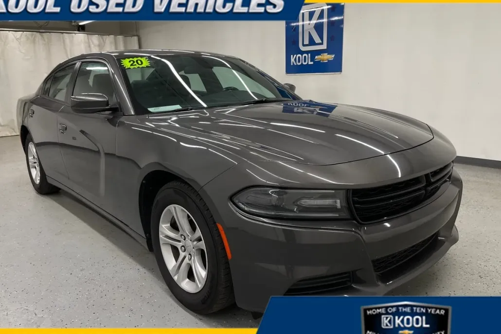 2020 Dodge Charger SXT photo 1