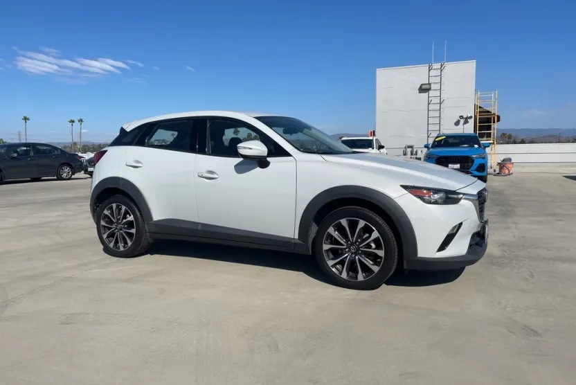 2019 Mazda CX-3 Touring photo 1