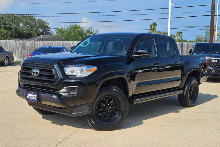 2023 Toyota Tacoma SR photo 1