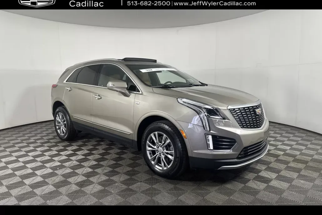 2022 Cadillac XT5 Premium Luxury photo 1