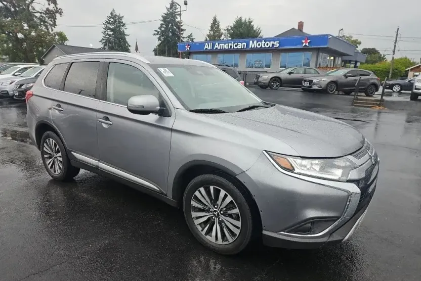 2020 Mitsubishi Outlander ES LE SP SEL Limited photo 1