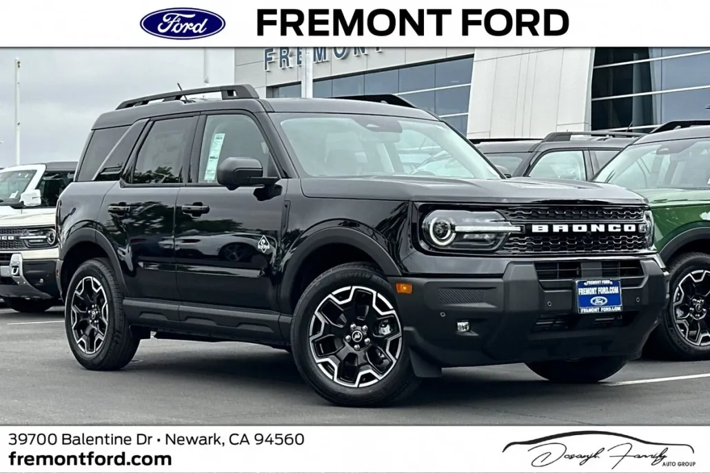 2025 Ford Bronco Sport Outer Banks photo 1