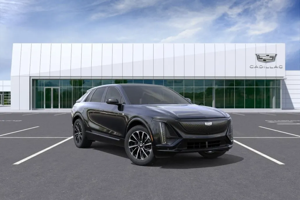 2025 Cadillac Lyriq Sport photo 1