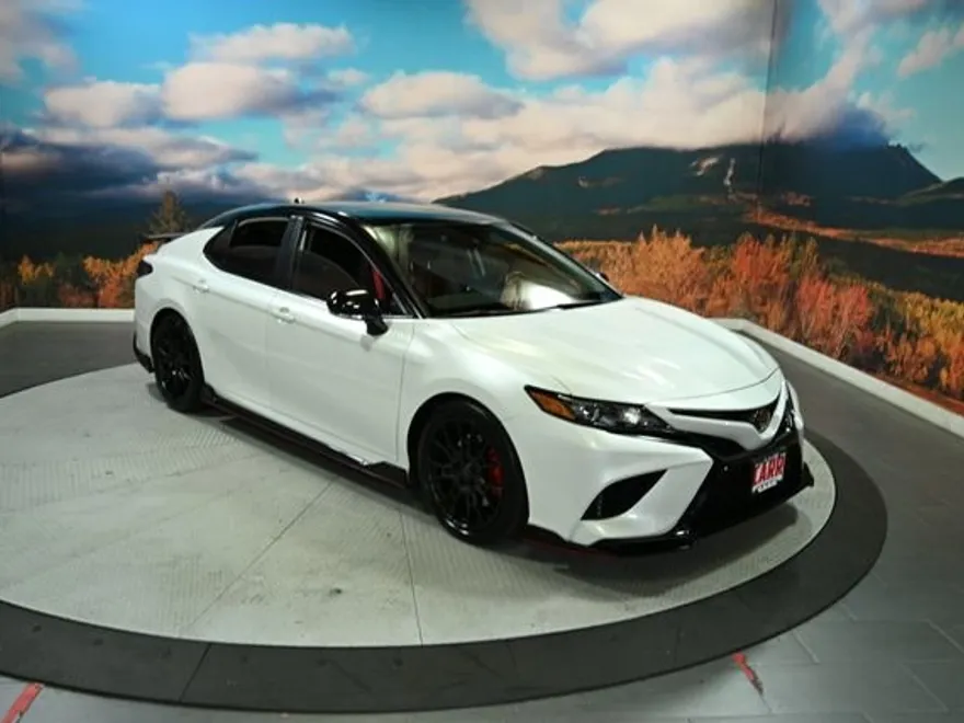 2023 Toyota Camry XSE V6 photo 1