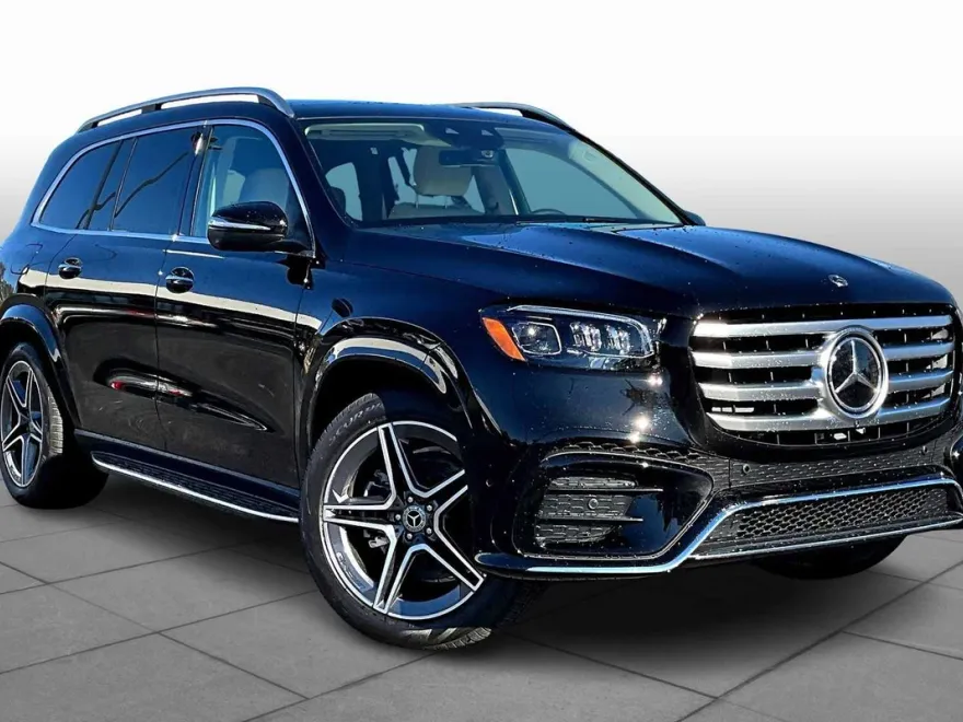 2025 Mercedes Benz GLS 450 4MATIC photo 1