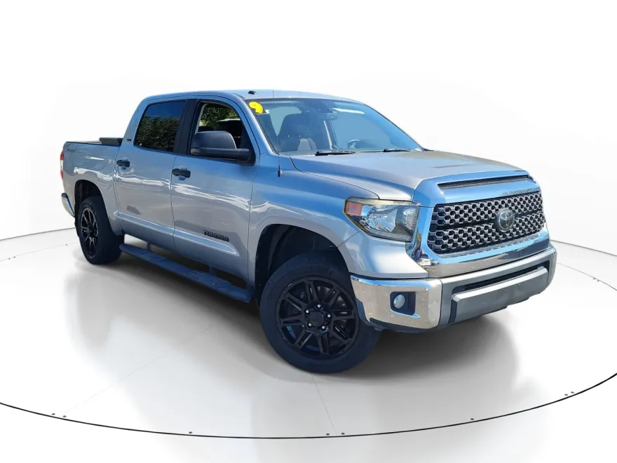 2019 Toyota Tundra SR5 CrewMax photo 1
