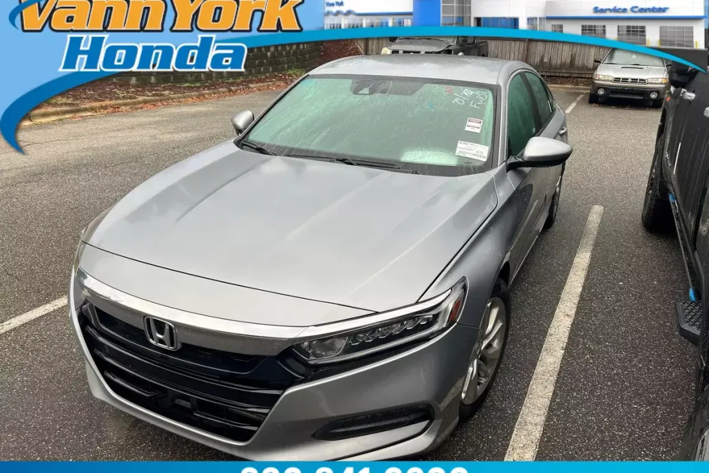 2019 Honda Accord LX 1.5T photo 1
