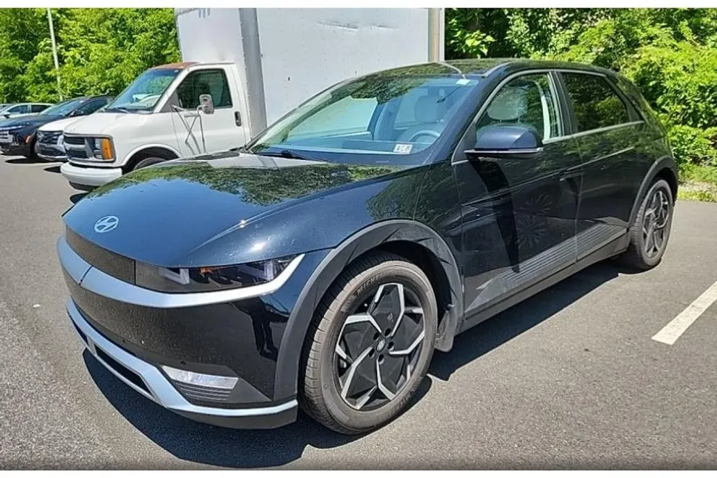 2023 Hyundai Ioniq 5 SEL photo 1