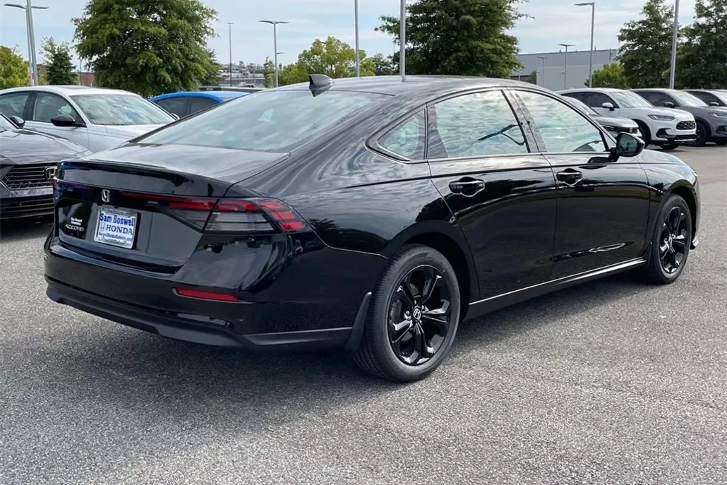 2025 Honda Accord SE photo 1