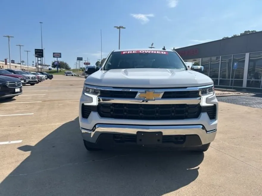 2023 Chevrolet Silverado 1500 LT photo 1