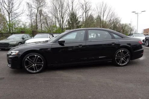 2025 Audi A8 L 55 photo 2