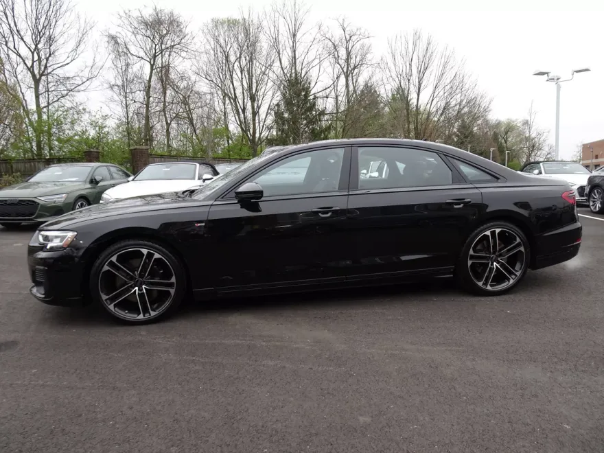 2025 Audi A8 L 55 photo 2