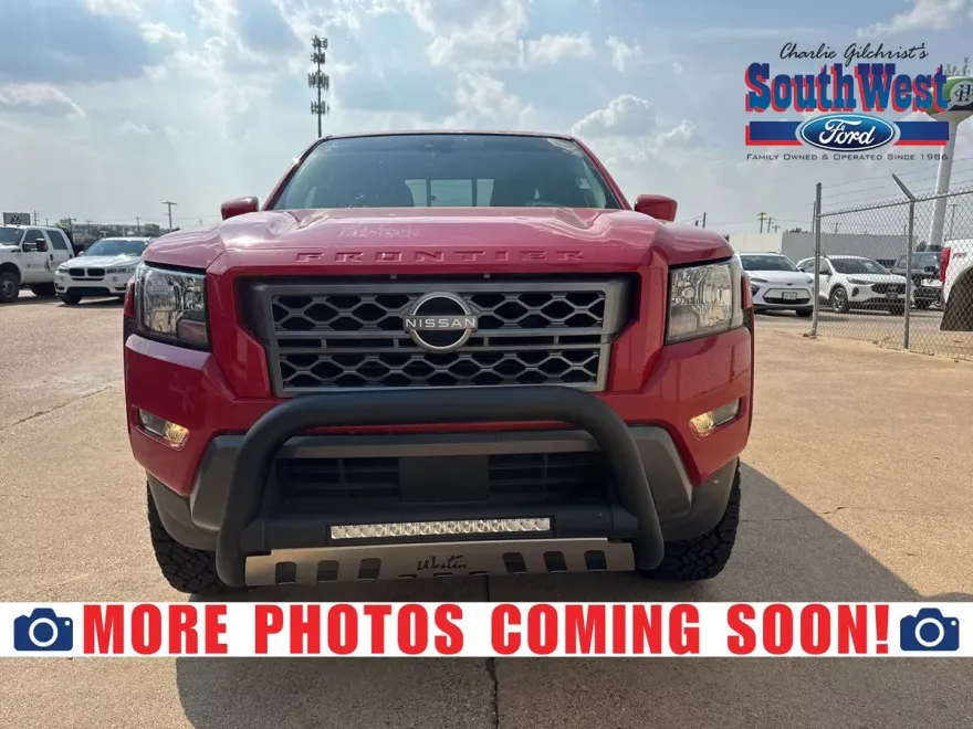 2022 Nissan Frontier SV photo 1