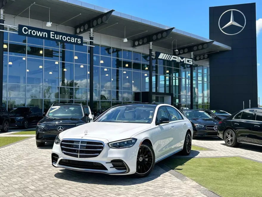2025 Mercedes Benz S 580 4MATIC photo 1
