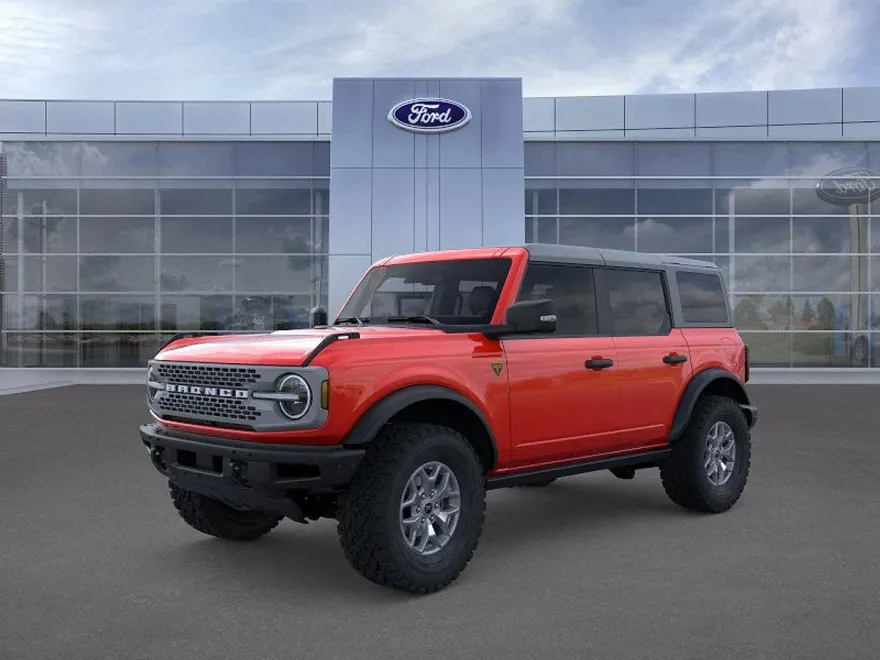 2024 Ford Bronco Badlands photo 1