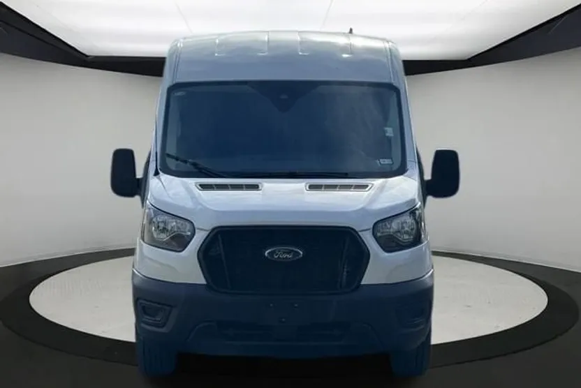 2023 Ford Transit photo 1
