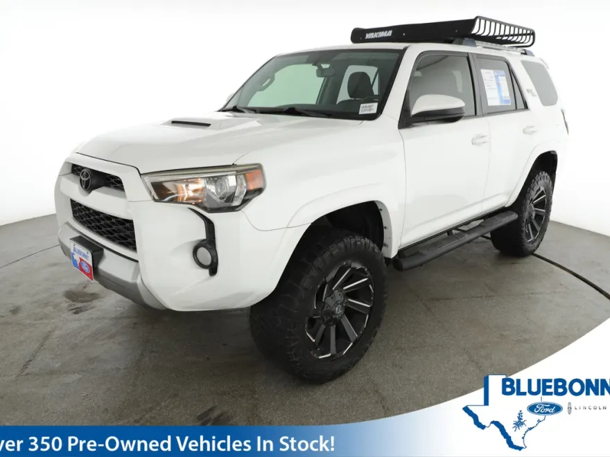 2017 Toyota 4Runner Base photo 1
