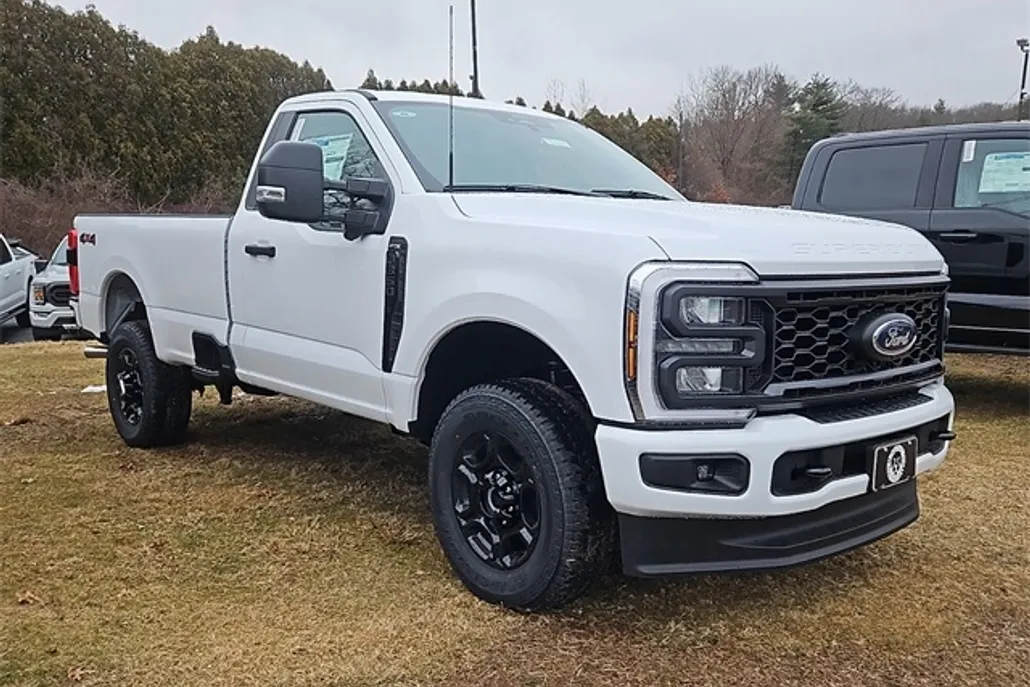 2024 Ford F-350 XL photo 1