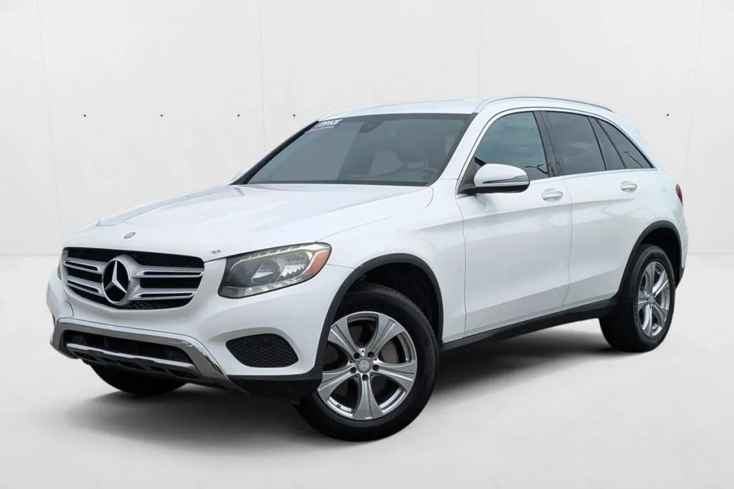 2017 Mercedes Benz GLC 300 photo 1