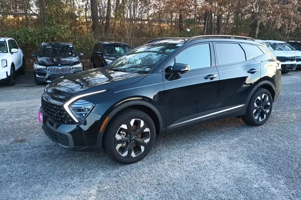 2024 Kia Sportage X-Line photo 1