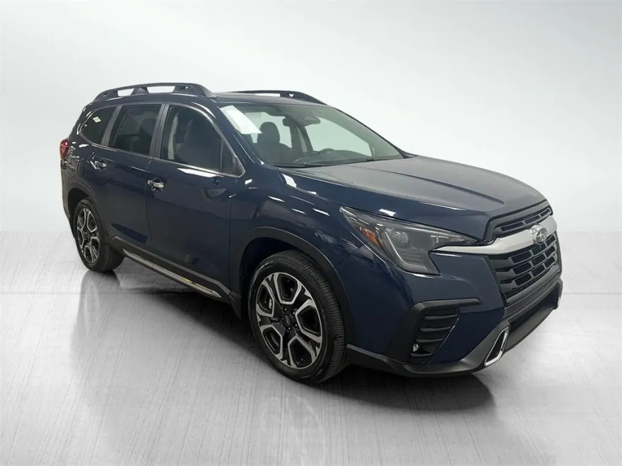 2023 Subaru Ascent Touring photo 1