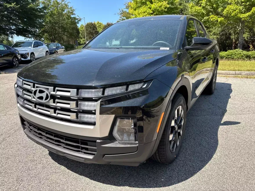 2026 Hyundai Santa Cruz SE photo 1