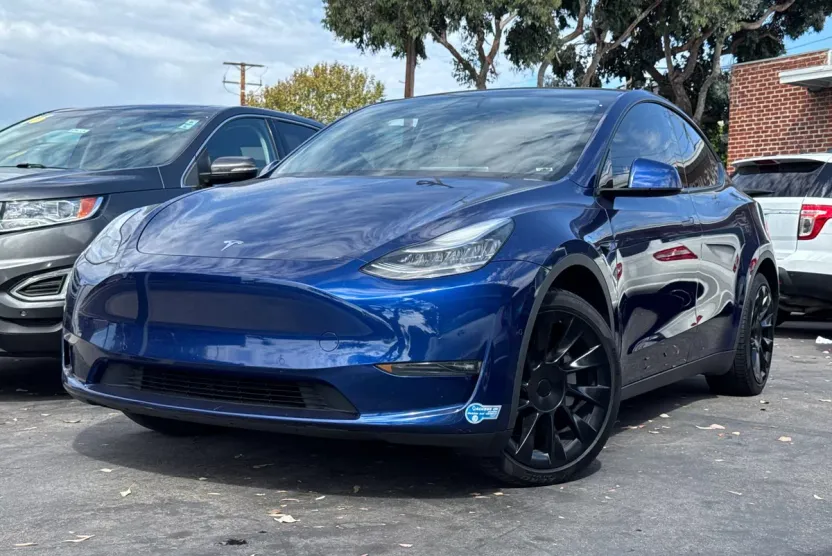 2020 Tesla Model Y Long Range photo 1