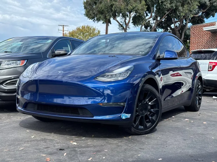 2020 Tesla Model Y Long Range photo 1