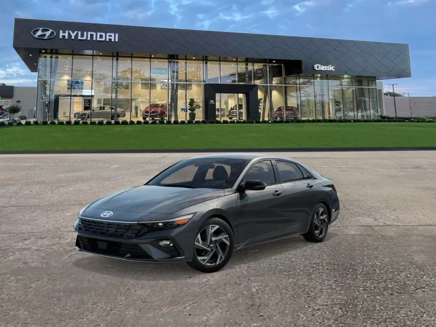 2025 Hyundai Elantra SEL Sport photo 1