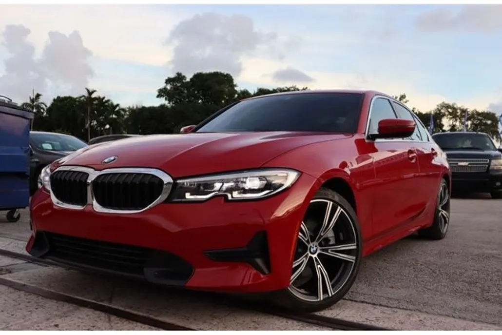 2021 Bmw 330i photo 1