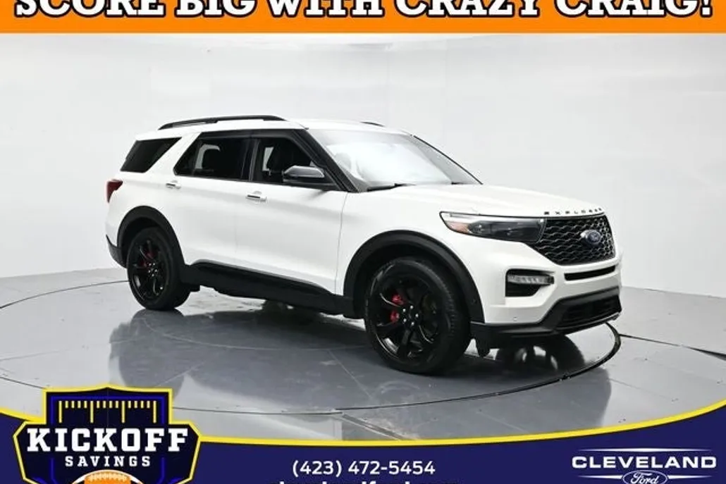 2020 Ford Explorer ST photo 1