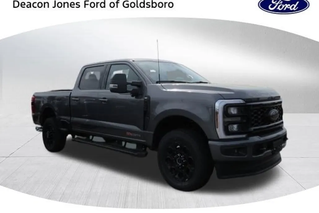 2025 Ford F-250 XLT photo 1
