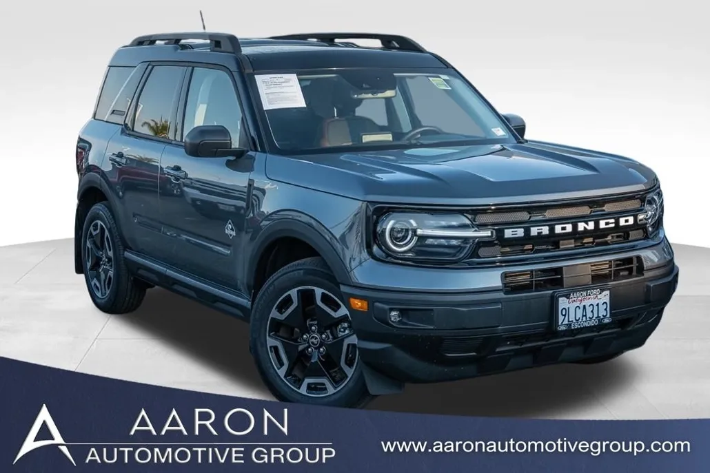 2024 Ford Bronco Sport Outer Banks photo 1