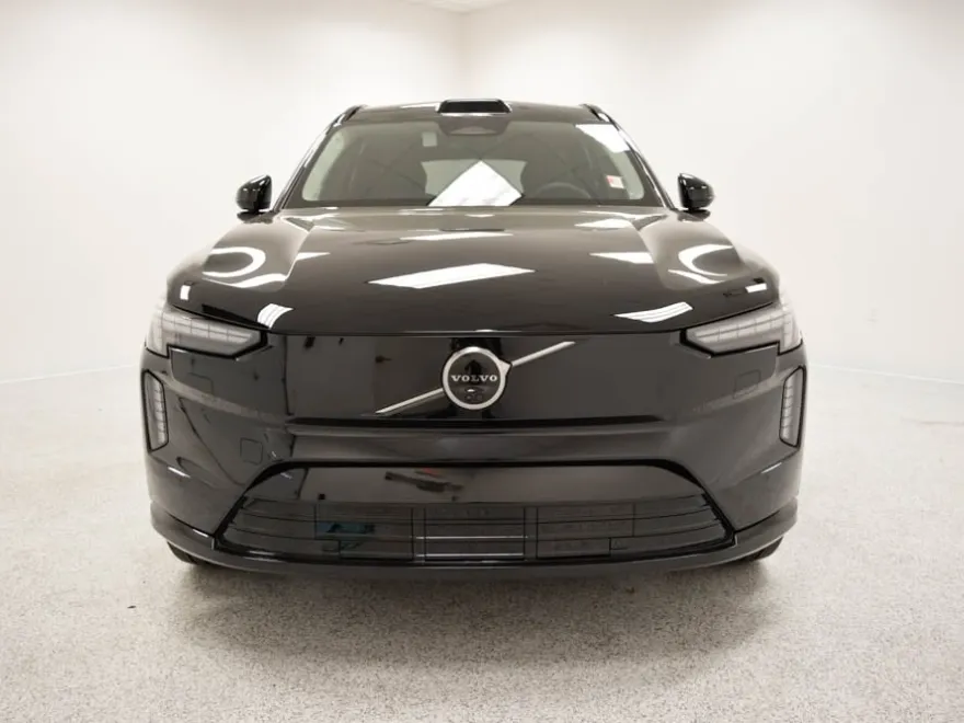 2025 Volvo EX90 Twin Motor Performance Ultra photo 1