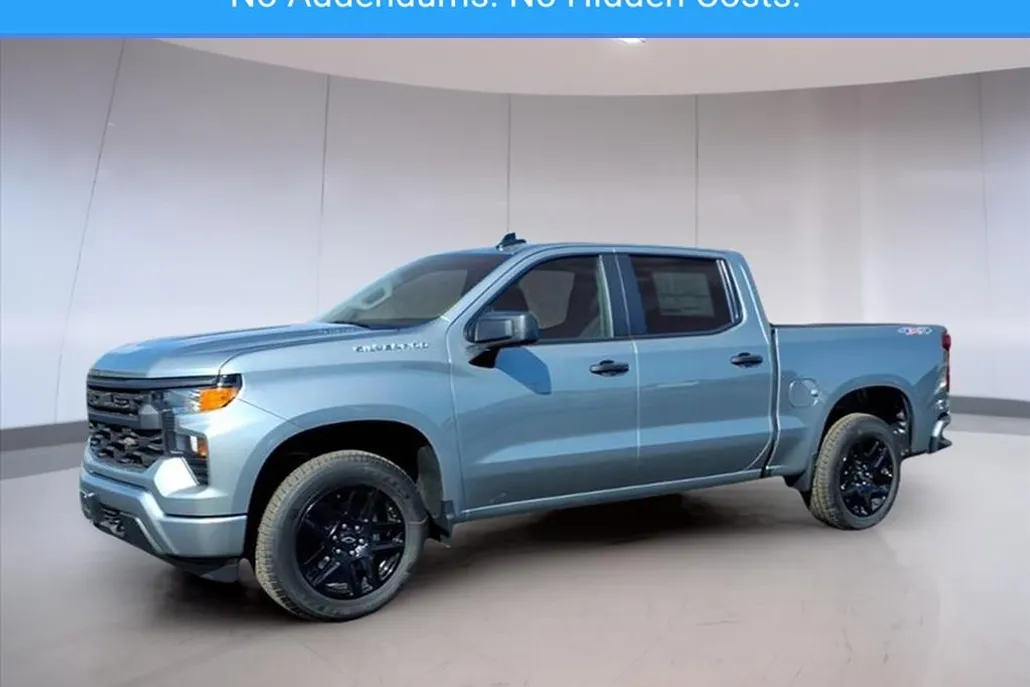 2026 Chevrolet Silverado 1500 Custom photo 1