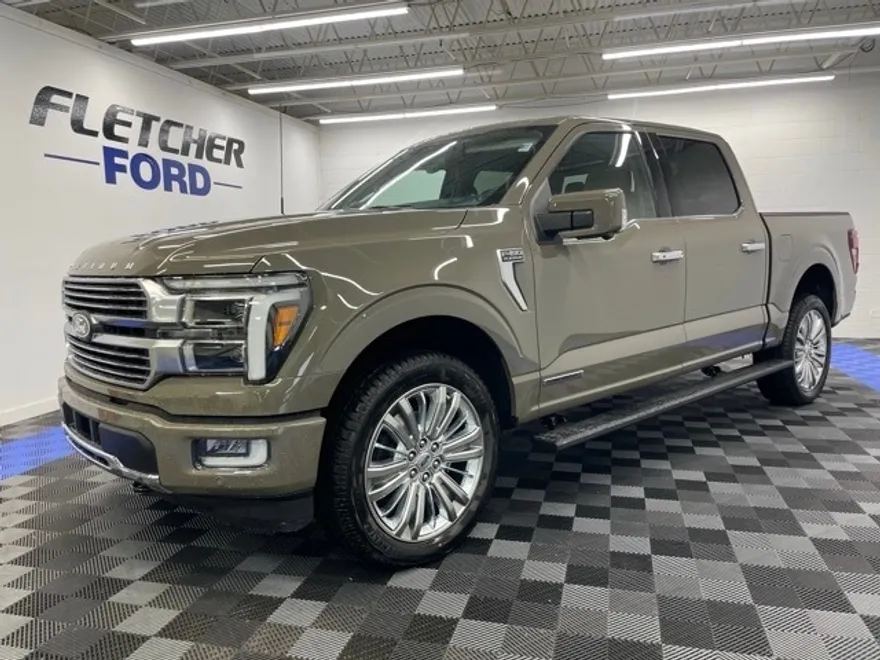 2025 Ford F-150 Platinum photo 1